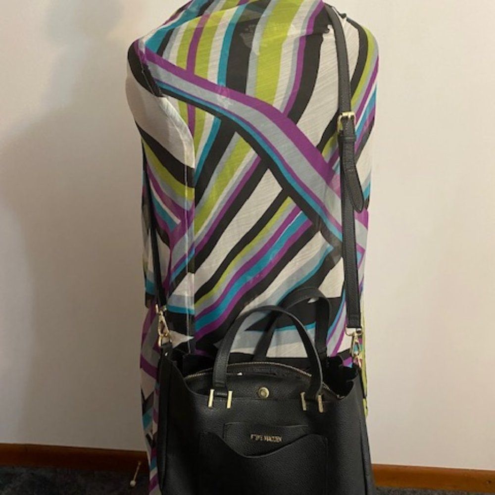Steve Madden Black crossbody bag